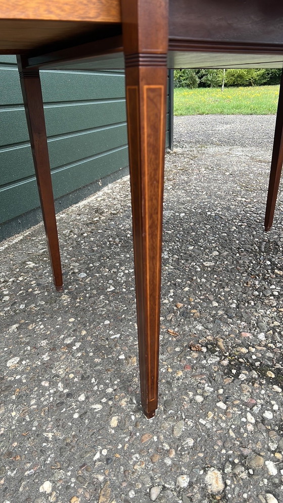 Image 1 of Héroïque table à suspendre de salle à manger en acajou