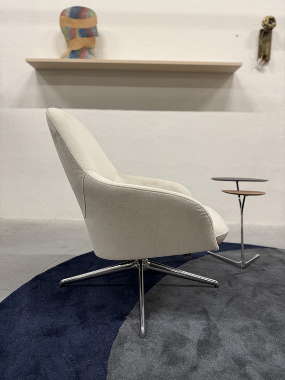 Image 1 of 2 Leolux Lanah Swivel Armchairs 