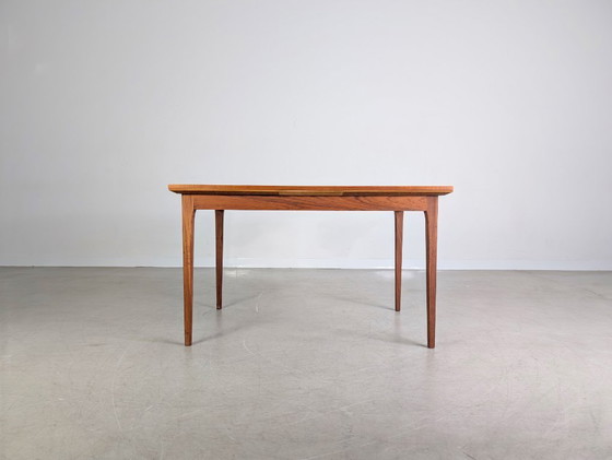 Image 1 of Table à manger extensible vintage en teck originale du milieu du siècle, danoise