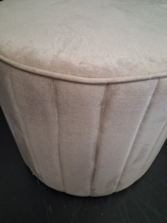 Image 1 of Stool with tracks