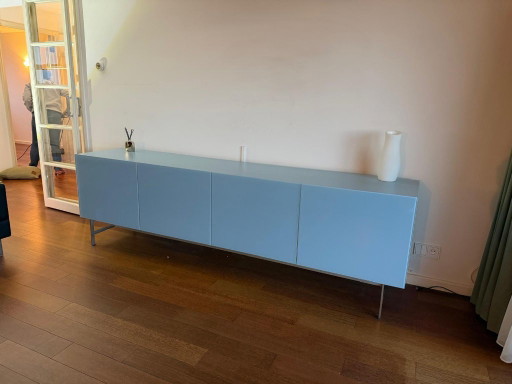 Aparador LAGO 36e8 con frentes de cristal, azul claro, aprox. 210 cm, Made in Italy