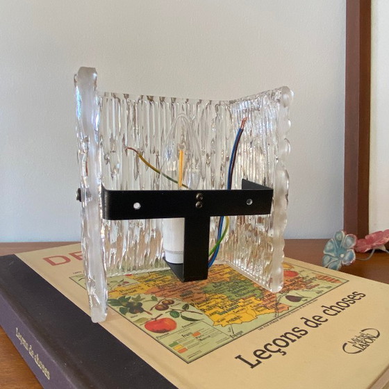 Image 1 of Antike Wandleuchte aus dickem, strukturiertem Glas