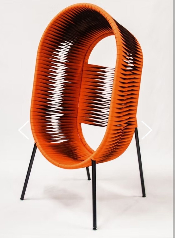 Image 1 of Capsule Chair Set Van 2