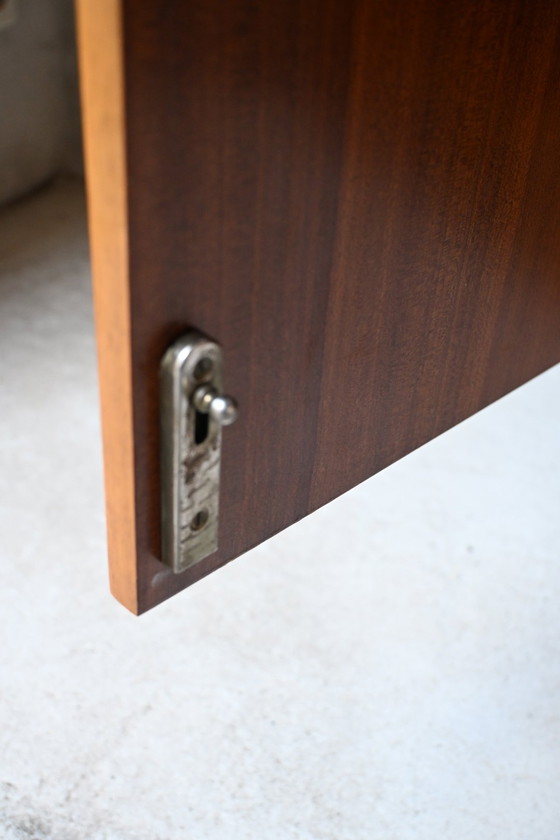 Image 1 of Mooi mid-century WK-Möbel kastje van teakfineer