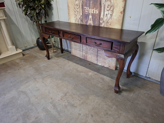 Image 1 of Klassischer Mahagoni-Beistelltisch, Wandtisch, Konsole, kleine, nicht störende Lackschäden, Maße 180 x 50 cm und 76 cm hoch.