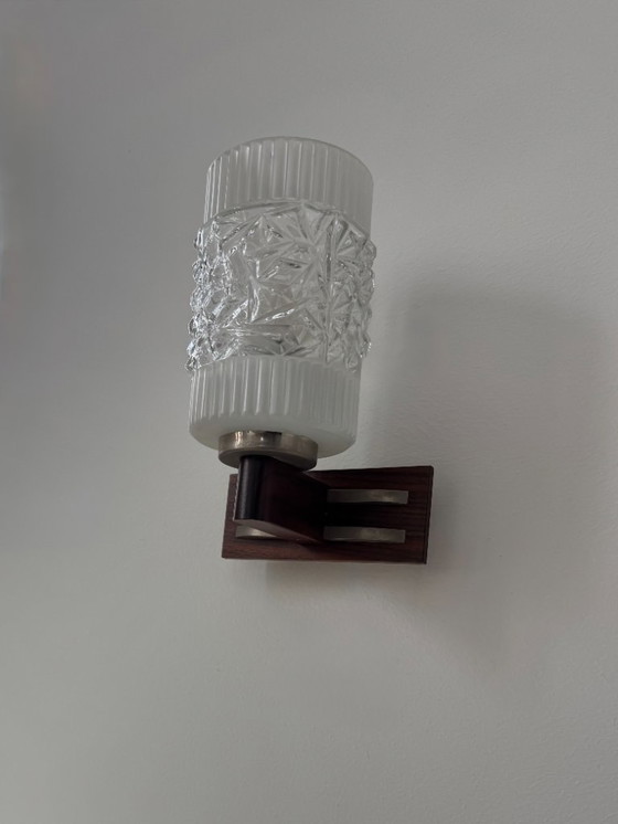 Image 1 of Coppia di applique vintage, cromate, palissandro e vetro pressato stampato, Francia