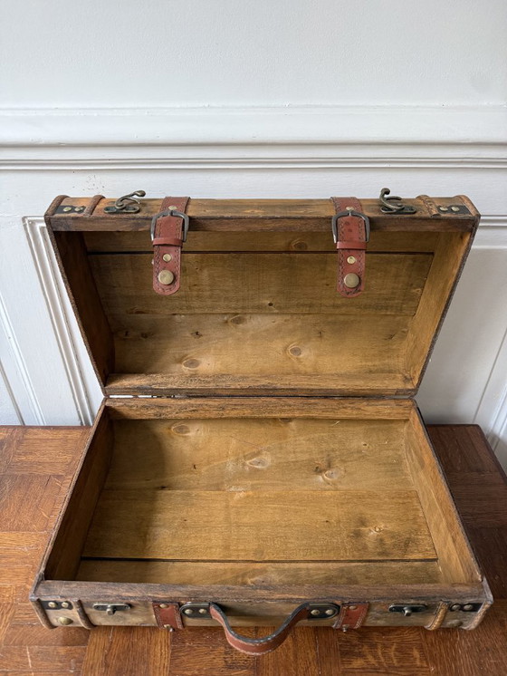 Image 1 of Valise ancienne