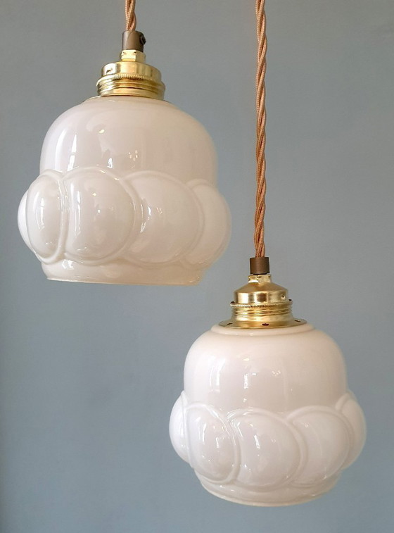 Image 1 of Vintage Hanglamp - Opaline Glas Met Bolpatroon - Gedraaid Textielsnoer