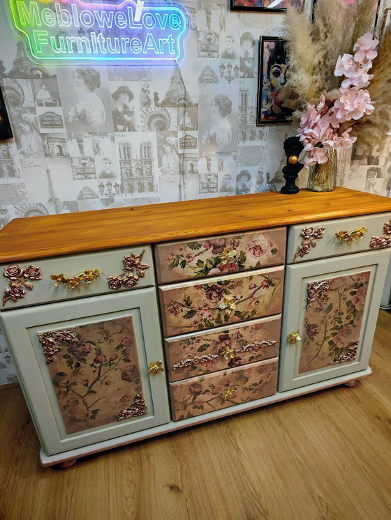 Image 1 of Renovated romantic sideboard