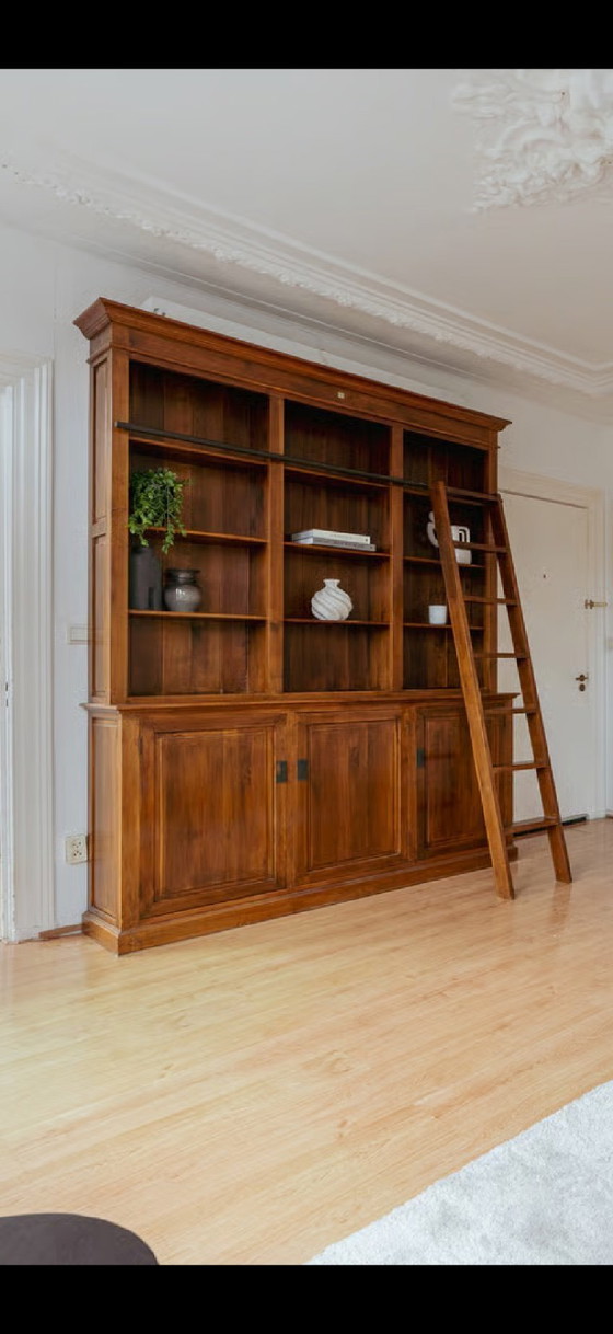 Image 1 of Maison Riviera Hoxton Boekenkast