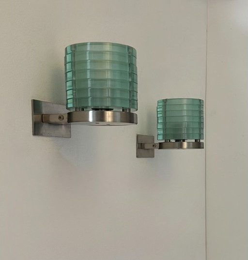 Coppia di lampade da parete vintage postmoderne, in vetro e metallo, Belgio, 1990