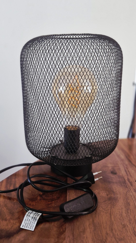Image 1 of Metal industrial-style lamp