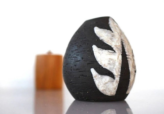 Image 1 of Vintage Danish pottery vase with graphic monochrome design and glazing from Helge Österberg