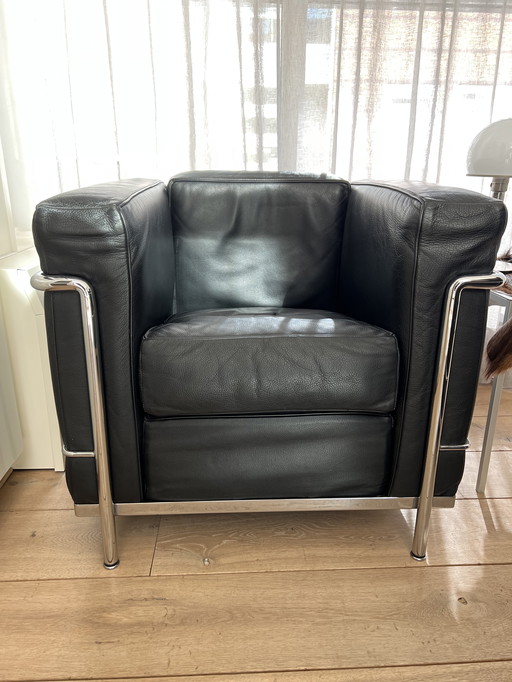 2x LC 2 Le Corbusier Stühle