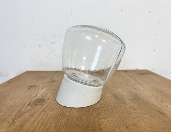 Image 1 of Applique murale vintage en porcelaine blanche, années 1970