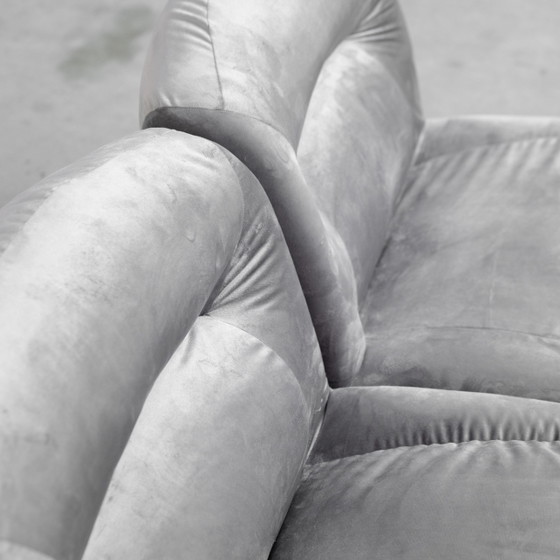 Paar vintage loungefauteuils in grijs fluweel – Jaren 70 design – Stoelen / fauteuils, Velvet (photo 2 of 10)