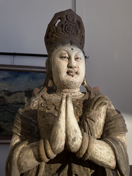 Image 1 of Monumentale, handgeschnitzte chinesische/südostasiatische Tempelstatue aus Holz – Polychromie – 128 cm (Guanyin/Bodhisattva)