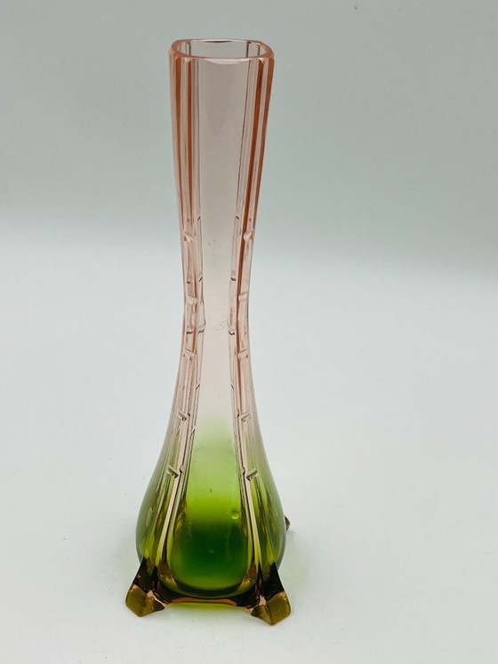 Image 1 of Pair of vintage bud vases in pink and green glass