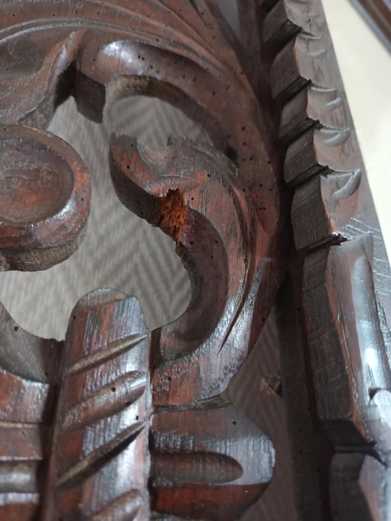 Image 1 of Specchio neogotico in rovere intagliato, circa 1940