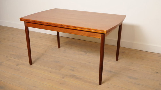 Image 1 of Vintage dining table | Extendable | Teak | Boat model