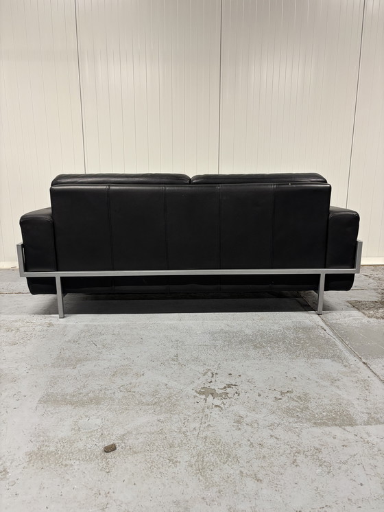 Image 1 of 2.5-seater designer sofa