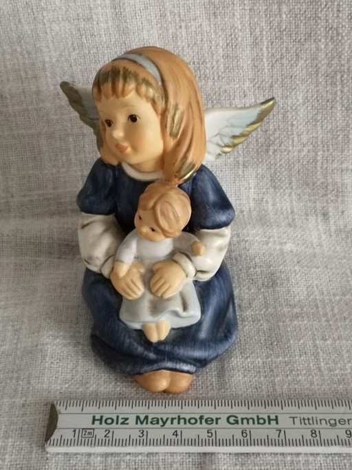 Goebel Porseleinen Engel met Pop, Vintage Kerstbeeldje