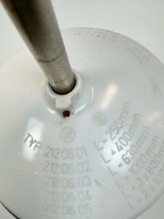 Image 1 of Vintage kroonluchter met melkglas van Elektrosvit, jaren 60