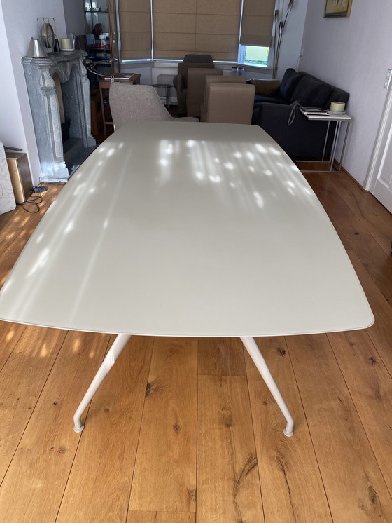 Image 1 of Rimadesio Manta Eettafel 220