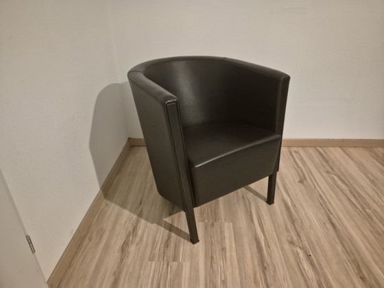 Image 1 of Fauteuil club Moroso Novecento d'Antonio Citterio en cuir semi-aniline noir
