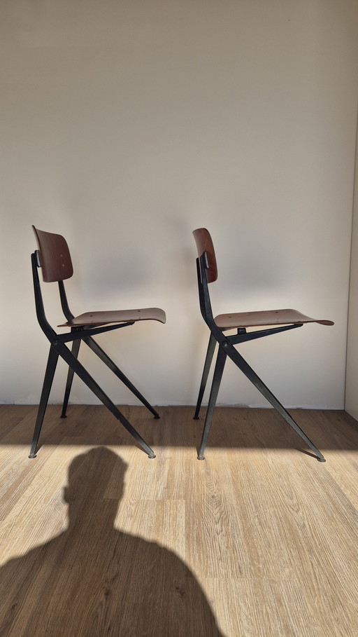 Set of 2 Ynske Kooistra Marko design chairs vintage