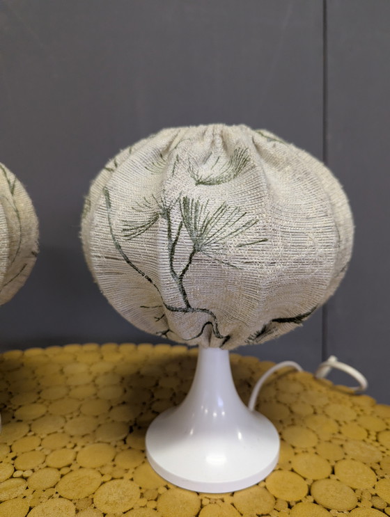 Image 1 of Set 2 vintage nachtlampjes wol/ kunststof