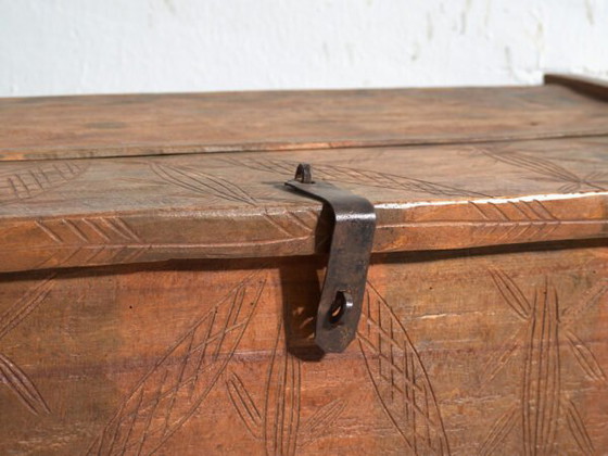 Antieke gesneden kist van grenenhout – Transsylvanië, circa 1900 – Opbergkast, Iron, Rustic (photo 24 of 40)