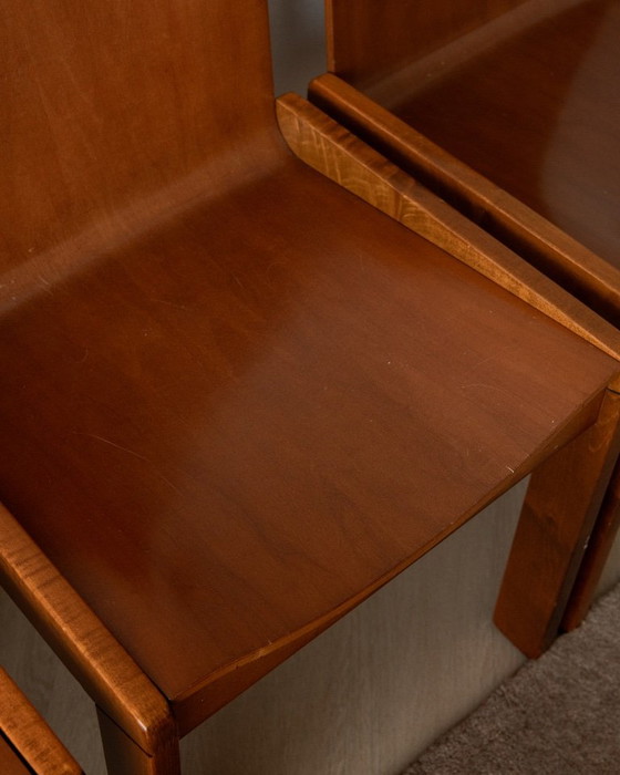 Sillas de comedor italianas de contrachapado, atribuidas a Molteni, años 70, juego de 4 – Molteni&C, Wood (photo 12 of 24)