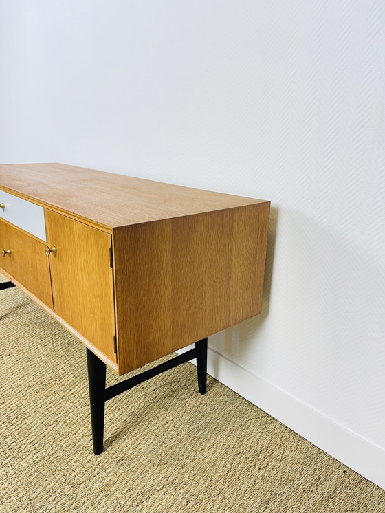 Image 1 of Credenza in rovere vintage, 1960