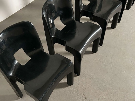 Six chaises empilables Universale, Joe Colombo pour Kartell 1967 – Chaises de salle à manger, Plastic (photo 7 of 9)