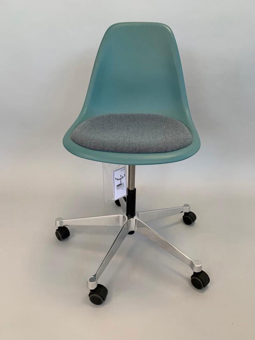 Vitra PSCC Draaibare Zijstoel