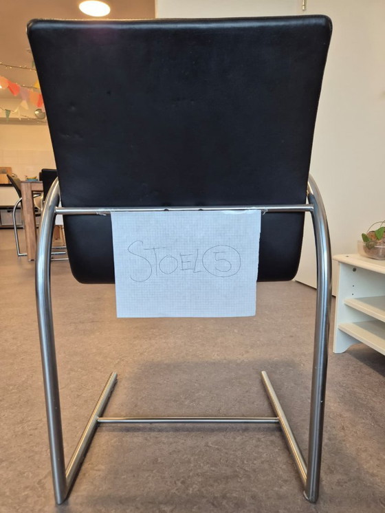 Image 1 of 5 sedie da pranzo circolari Metaform