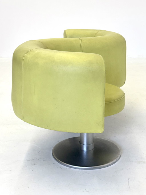 Banc jaune vert de l'âge de l'espace avec motif ondulé