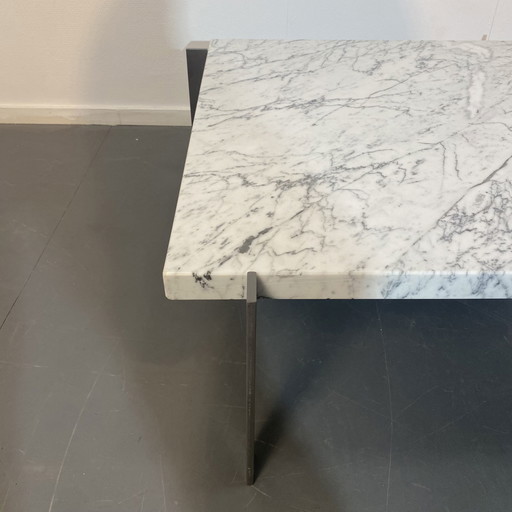 PK61 (replica) Poul Kjaerholm coffee table