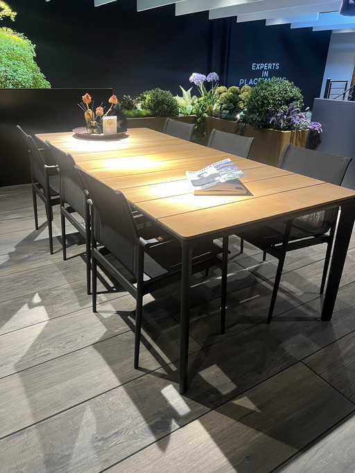 Te Koop 6 Gloster Dining Stoelen en Tafel Carver