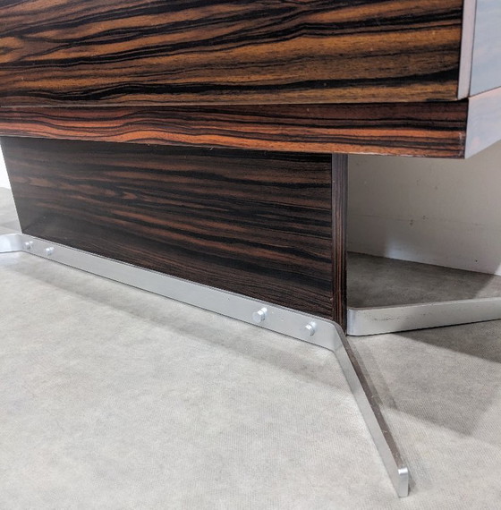 Image 1 of Mobiletto basso spaziale anni '70