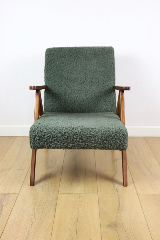 Image 1 of Poltrona vintage B-310 VAR verde oliva bouclé agnello strutturale