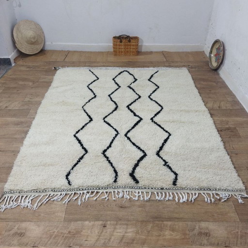 Diamond Berber Rug – Diamant Berbertapijt | Moroccan Wool Rug | 215 × 183 cm