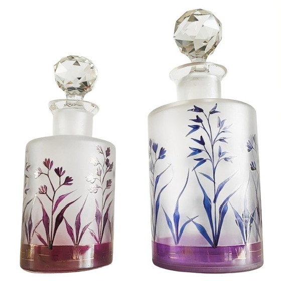 Image 1 of Ensemble de flacons à parfum anciens en cristal Moser, émail brûlé, style Art nouveau, XIXe siècle