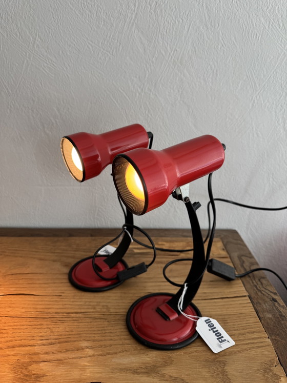 Veneta Lumi Vintage Space Age Set Lampade da scrivania Rosso Fuoco – Metal (photo 2 of 13)