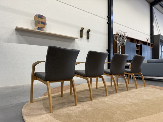 Image 1 of 4 sedie da pranzo Leolux Camarilla in legno e tessuto Tiempo