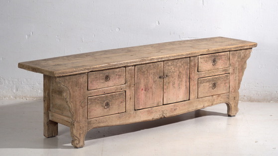 Antique low sideboard in pine wood – China, circa 1920 – Iron (photo 3 of 40)