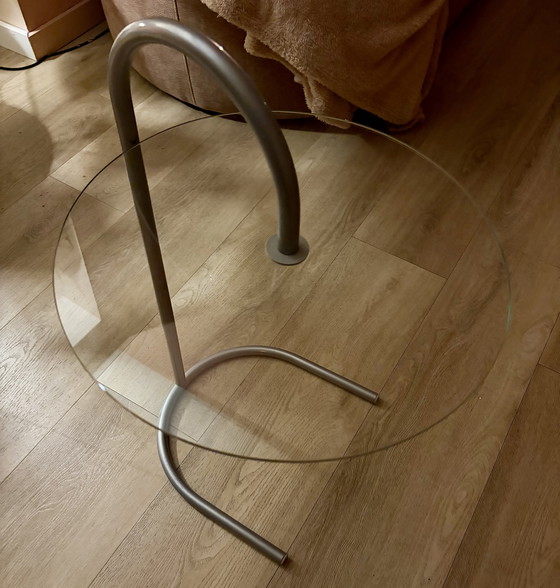 Image 1 of Mesa auxiliar 'Ry' de Ikea - Diseño de los 80