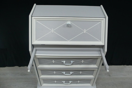 Image 1 of Piccola segretaria vintage stile antico shabby grigio chiaro + bianco, 3 cassetti