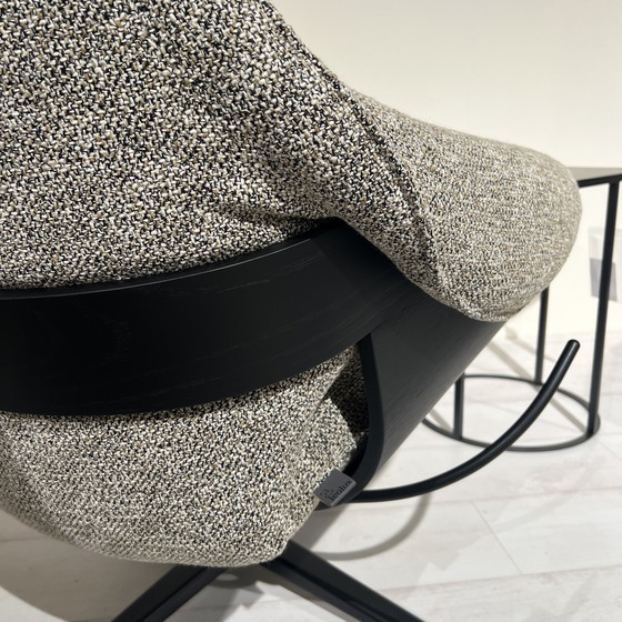 Image 1 of LEOLUX - SILLÓN CREMA CON PUF